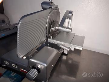 affettatrice professionale SIRMAN