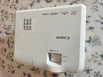 Proiettore canon  LV-X320