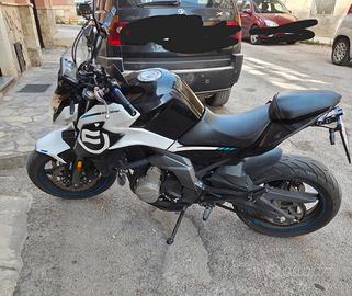 CFMOTO 650 NK – 2021 – Solo 7.500 km
