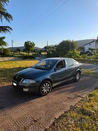 Skoda Octavia benzina / gpl