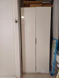 Armadio due ante con cassetti