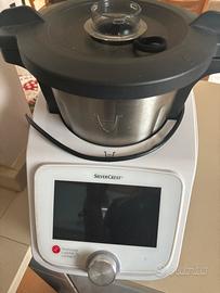 Monsieur Cuisine Connect SilverCrest con accessori