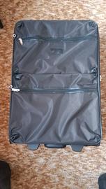 Valigia nera leggera Laura Biagiotti 