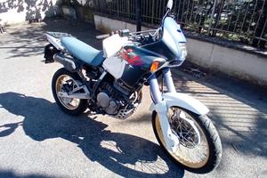 Honda NX 650 Dominator