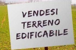 Terreno di 540 m² a Arcade