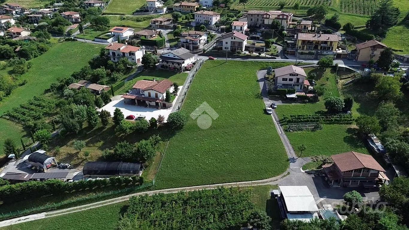 TER. RESIDENZIALE A FORESTO SPARSO - Vista 4