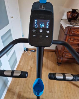 Cyclette elettrica domyos 140