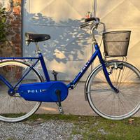 Bicicletta da donna vintage pieghevole