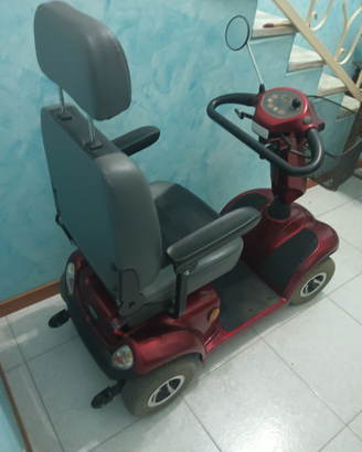 Scooter elettrico per disabili