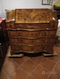 scrittoio in radica di noce