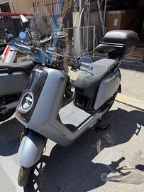 NIU NQiX 500 pari a NUOVO