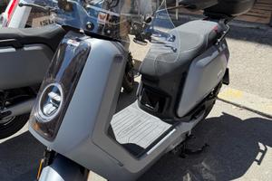 NIU NQiX 500 pari a NUOVO