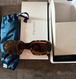Occhiali da sole PRADA