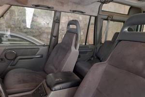 fuoristrada land rover