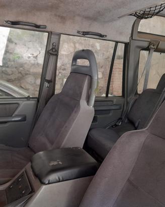 fuoristrada land rover