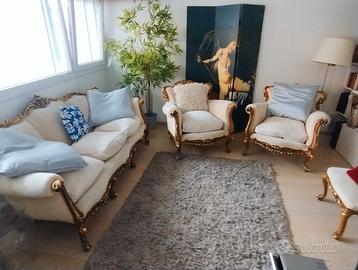 Salotto completo in stile