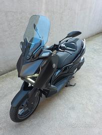 Yamaha XMAX 300 Tech MAX+ (2024) – solo 7 Km 