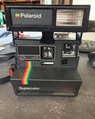 Polaroid. 635cl