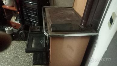 stufa a legna /cucina