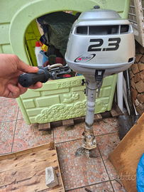 Motore fuoribordo