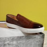 scarpe uomo n.43 nuove. Mai usate,
