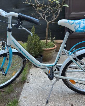 Bici bambina/ragarra raggio ruote 24