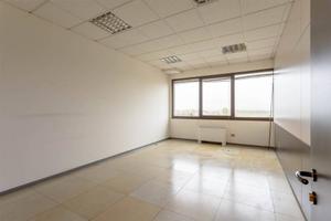 Immobile di 200 m² con 5 locali a Sesto Fiorentino