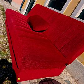 Divano letto Rosso Perfetto!!