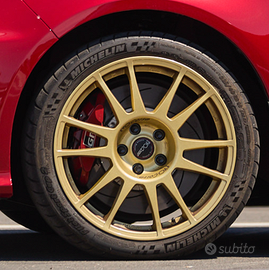 Cerchi Evocorse 8x18" - Nero matt e Oro - GR Yaris