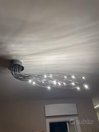 Lampadario di design ondulato