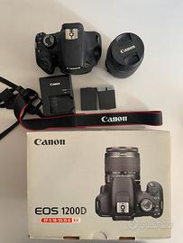 Canon EOS 1200D + EFS 18-55 + altri accessori