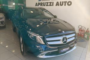 MERCEDES-BENZ GLA 180 d Sport