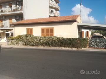 Privato vende casa indipendente