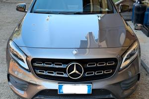 Mercedes GLA 200 D 4 matic