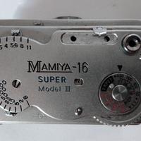 Mamiya III 16 Super, 1959 custodia in pelle