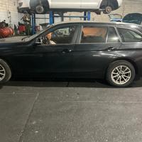 BMW 116D Serie 3 E91 2.0 TD 115 CV 2012 per ricamb