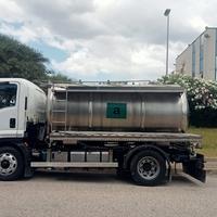 Autocisterna mc 7 su autocarro isuzu