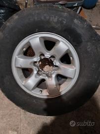 Cerchi in lega da 16 originali Nissan GR 6 fori