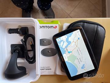 NAVIGATORE GPS TOMTOM GO SUPERIOR  7” CON CUSTODIA