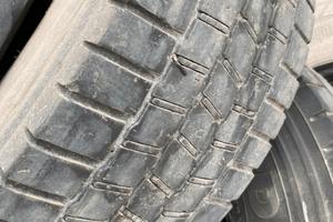 Pneumatici 245.70 R17,5