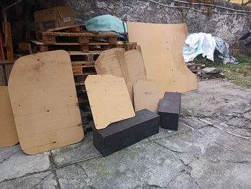 Allestimento vano di carico Iveco Daily LH2 2021