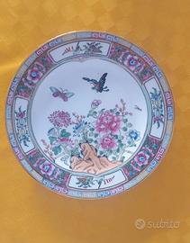 Piatto in porcellana cinese Famille Rose vintage