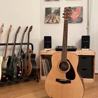 chitarra acustica Yamaha F310