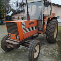Trattore agricolo
