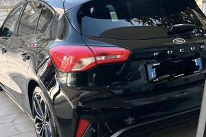 Ford focus st-line X co-pilot