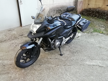 Moto NC 700 x anno 2012