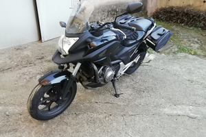 Moto NC 700 x anno 2012