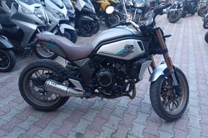 MOTO CFMOTO 700 CL-X Heritage FINANZIAMENTO NO BUS
