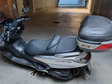 Scooter Yamaha cc 400