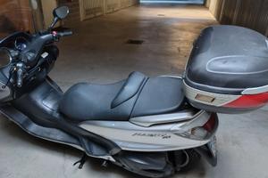 Scooter Yamaha cc 400